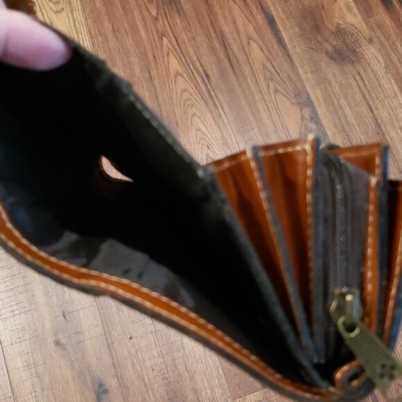 Patricia Nash Embossed Cametti Leather Trifold Wallet - Picture 7 of 11